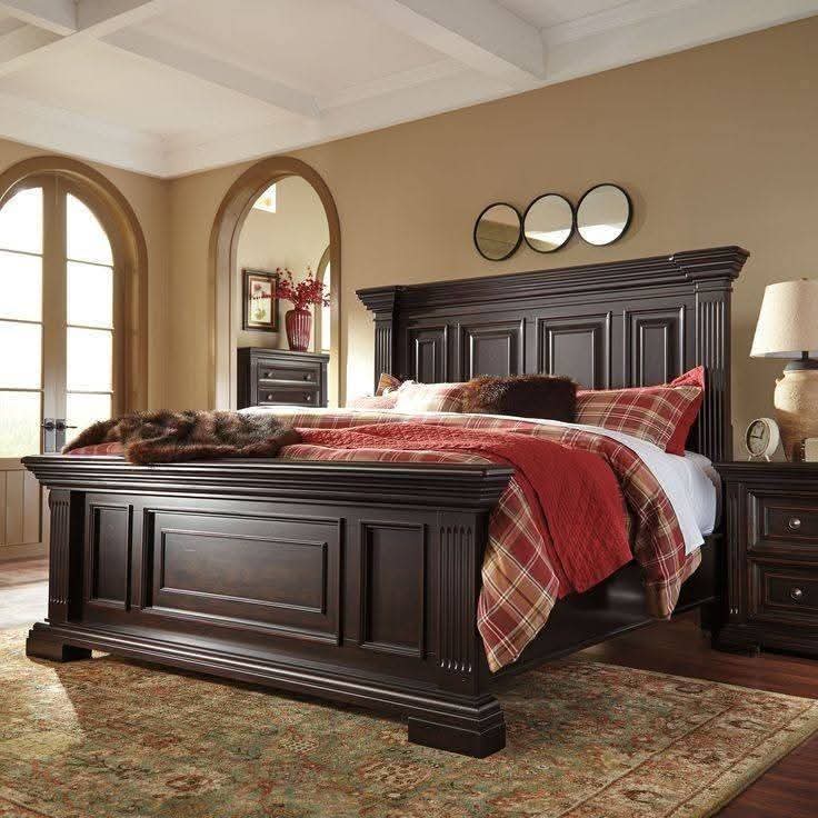 Royal Sleigh Bed