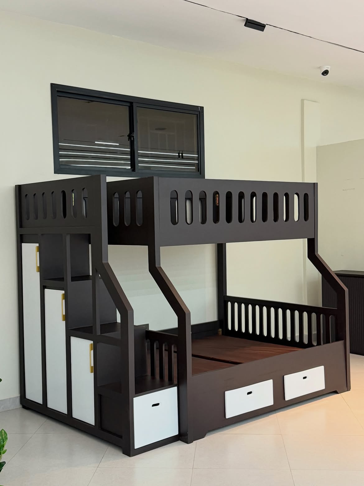 Twin Bunk Bed