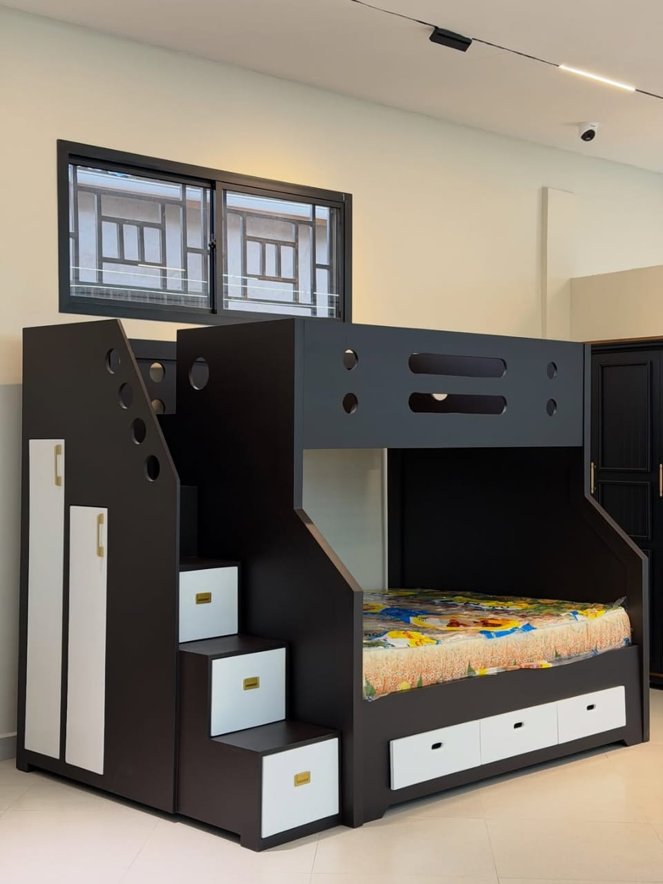 Space-Saver Bunk Bed