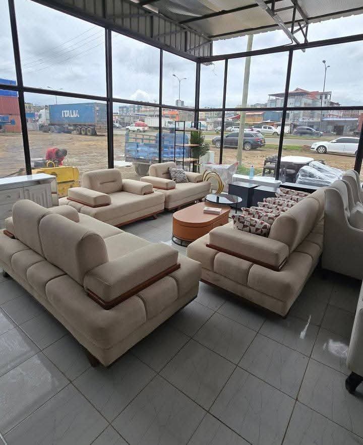 3+2+1 Sofa Set